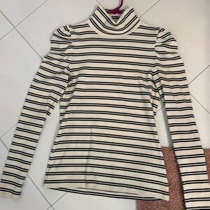 Veronica Beard Turtleneck